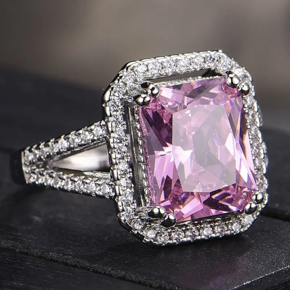 Luxurious Big Delicate Pink Cubic Zirconia Valentines Day Jewelry Gift Ring Sz 7